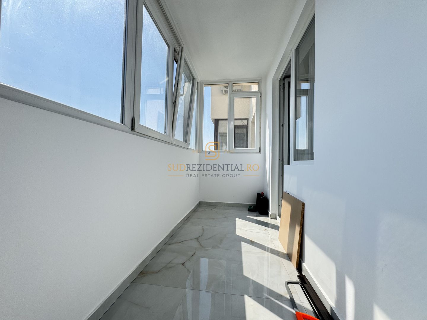 Apartament 2 camere, mobilat si utilat premium, loc de parcare-Rahova - Poză 13