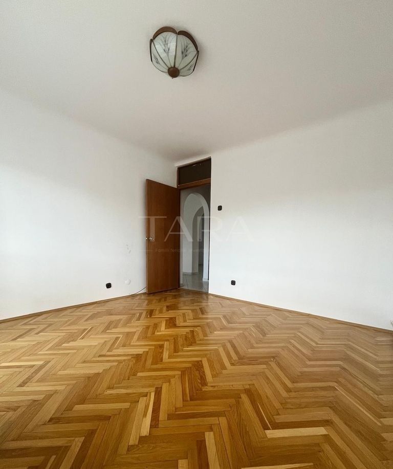 Apartament 4 camere, garaj, Zorilor – zona Facultatea de Medicina - Poză 8
