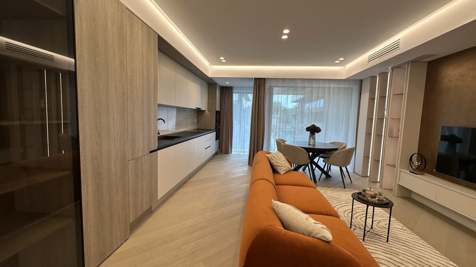 PRIMA INCHIRIERE 3 CAMERE CORTINA 126 - Poză 4