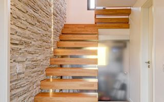 Casa in sistem smart home pe malul lacului Buftea de inchiriat - Poză 13