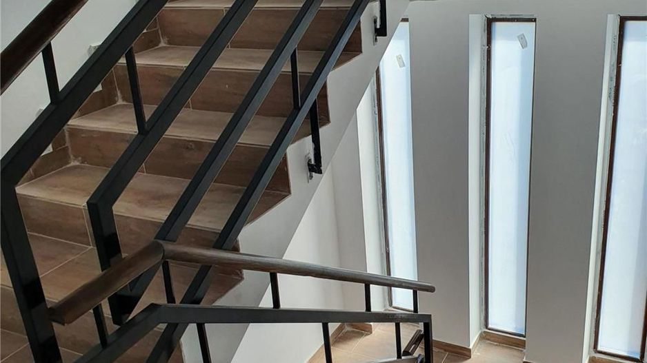 Casa tip duplex Pipera zona verde visavis Porsche Bucuresti Nord 185000 euro - Poză 4