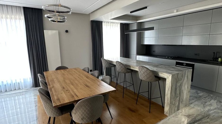 CASA MODERNA DE INCHIRIAT IN ZONA EROU IANCU NICOLAE PIPERA - Poză 16