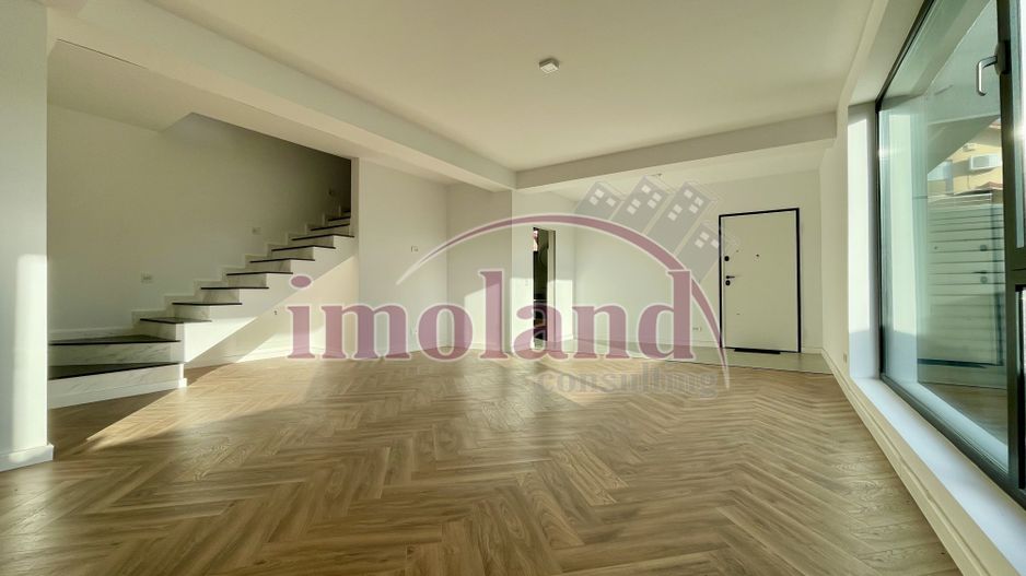 Vanzare Vila 250 mp 6 camere 4 bai, finisaje premium | Iancu Nicolae - Poză 1