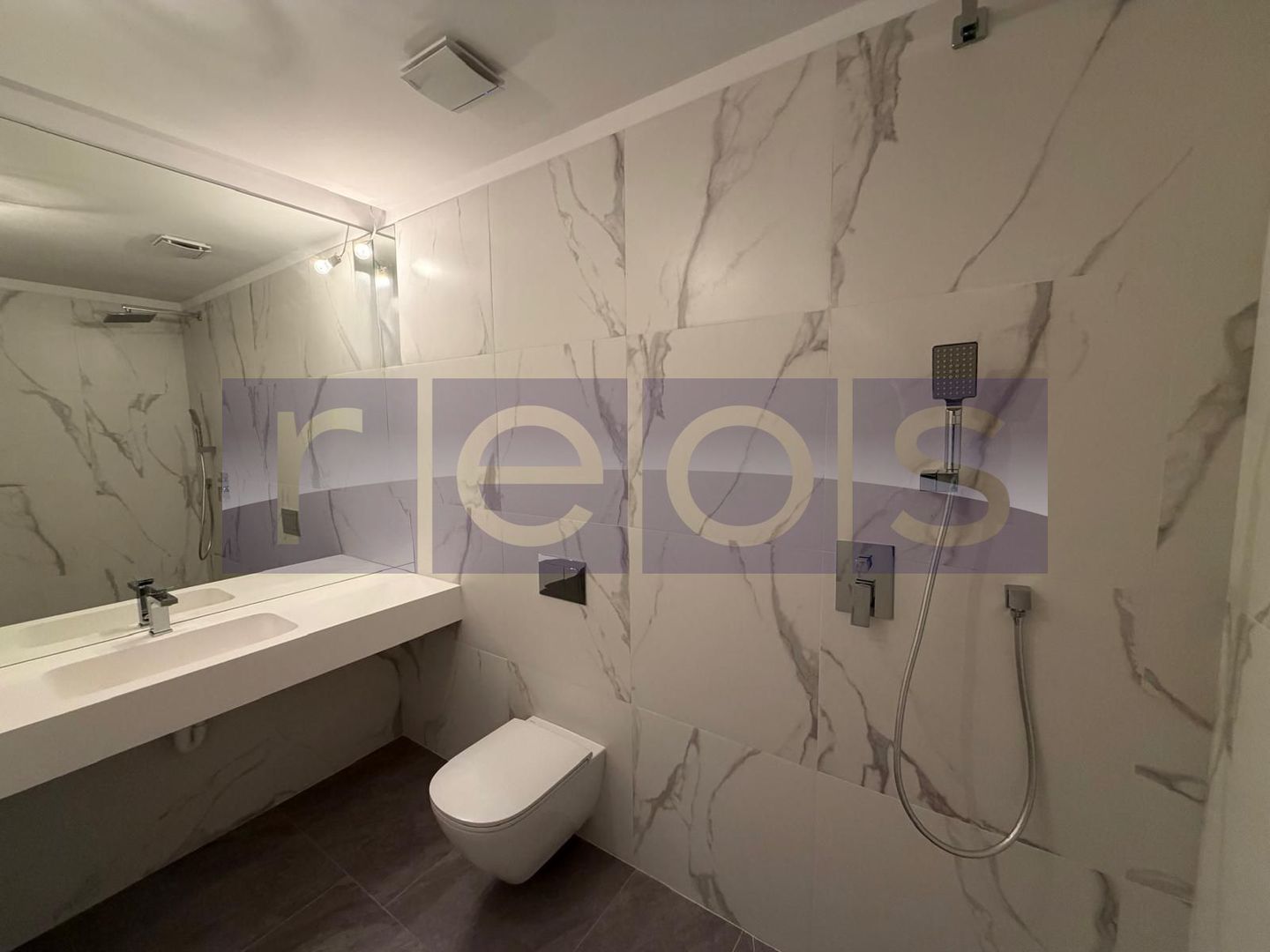 PRIMA INCHIRIERE | 2 CAMERE 52MP | YACHT KID | MOBILAT-UTILAT | TERASA - Poză 11
