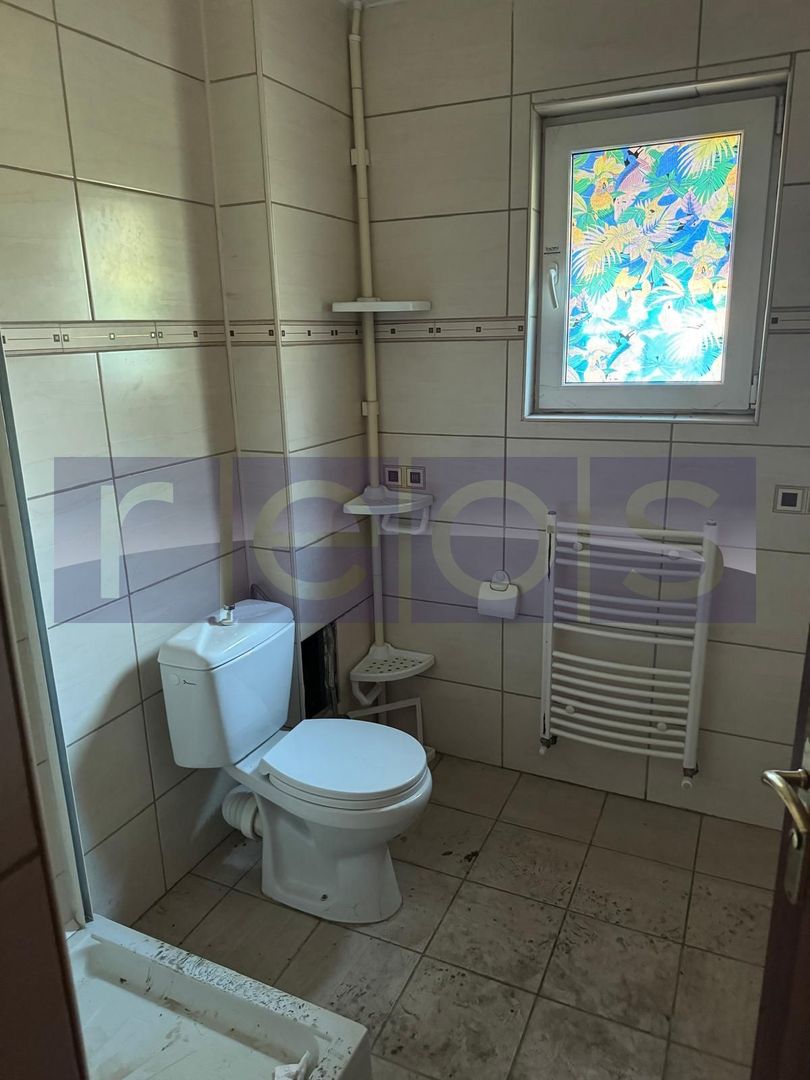 DE VÂNZARE VILĂ | OPORTUNITATE DE INVESTIȚIE | PRETABILĂ CENTRU BĂTRÂNI - Poză 66