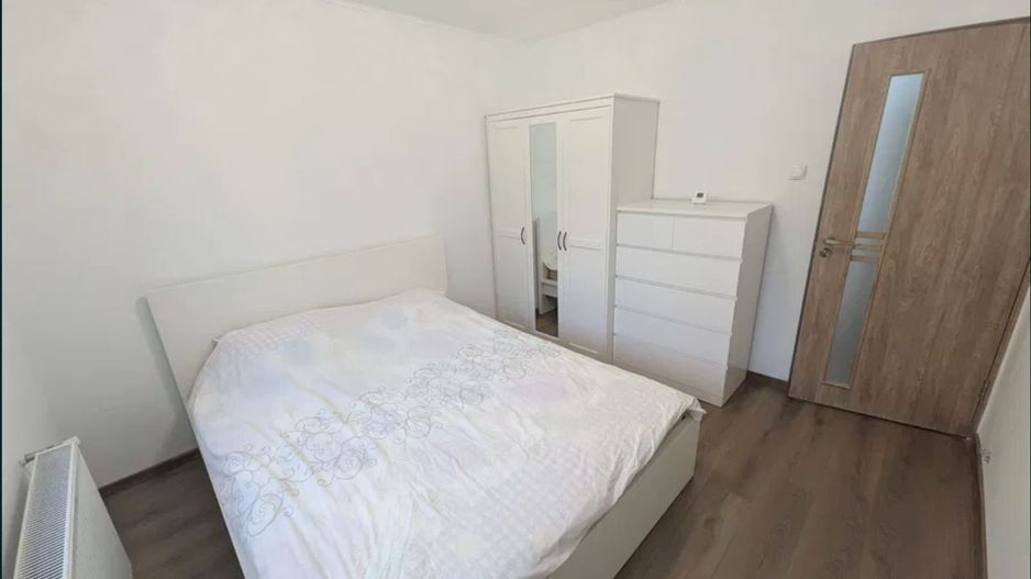 AP. 3 CAMERE - RAHOVA, CENTRALA, PARCARE INCLUSA, MASINA SPALAT VASE - Poză 2