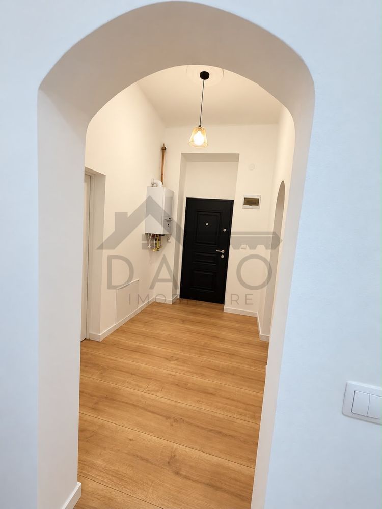Apartament  complet renovată în inima orașului Târgu Mureș, Piața Trandafirilor - Poză 8