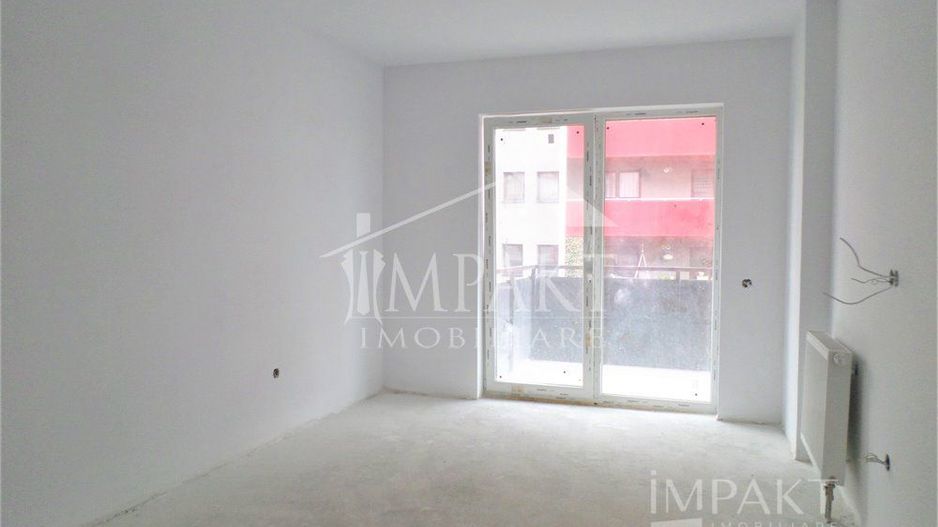 Apartament semidecomandat cu 3 camere in zona Terapia! - Poză 2