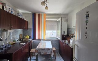 Apartament cu 2 camere ~ zona Micro 3/IPJ ~ etaj 4 ~ confort 1 - Poză 5