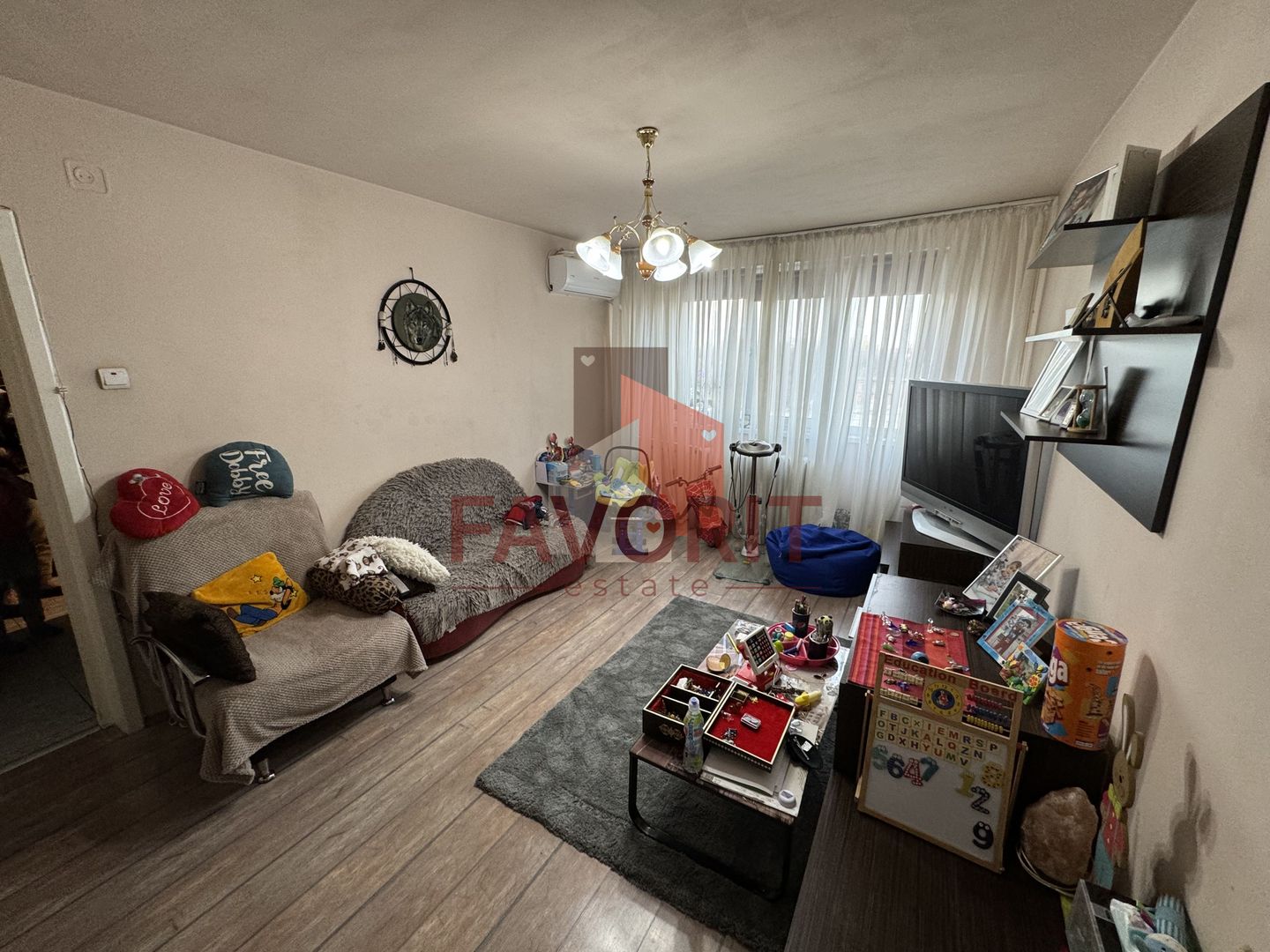 Etaj intermediar. Pozitie excelenta. Boxa in CF - Poză 2