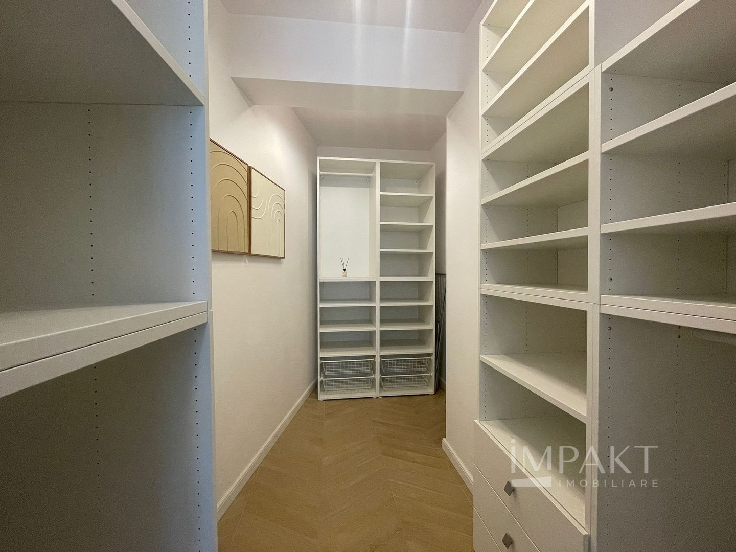 Apartament 2 camere + dressing si parcare subterana - Poză 10