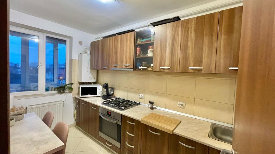 Apartament cu trei camere, Aparatorii Patriei, 85.000€ - Poză 8