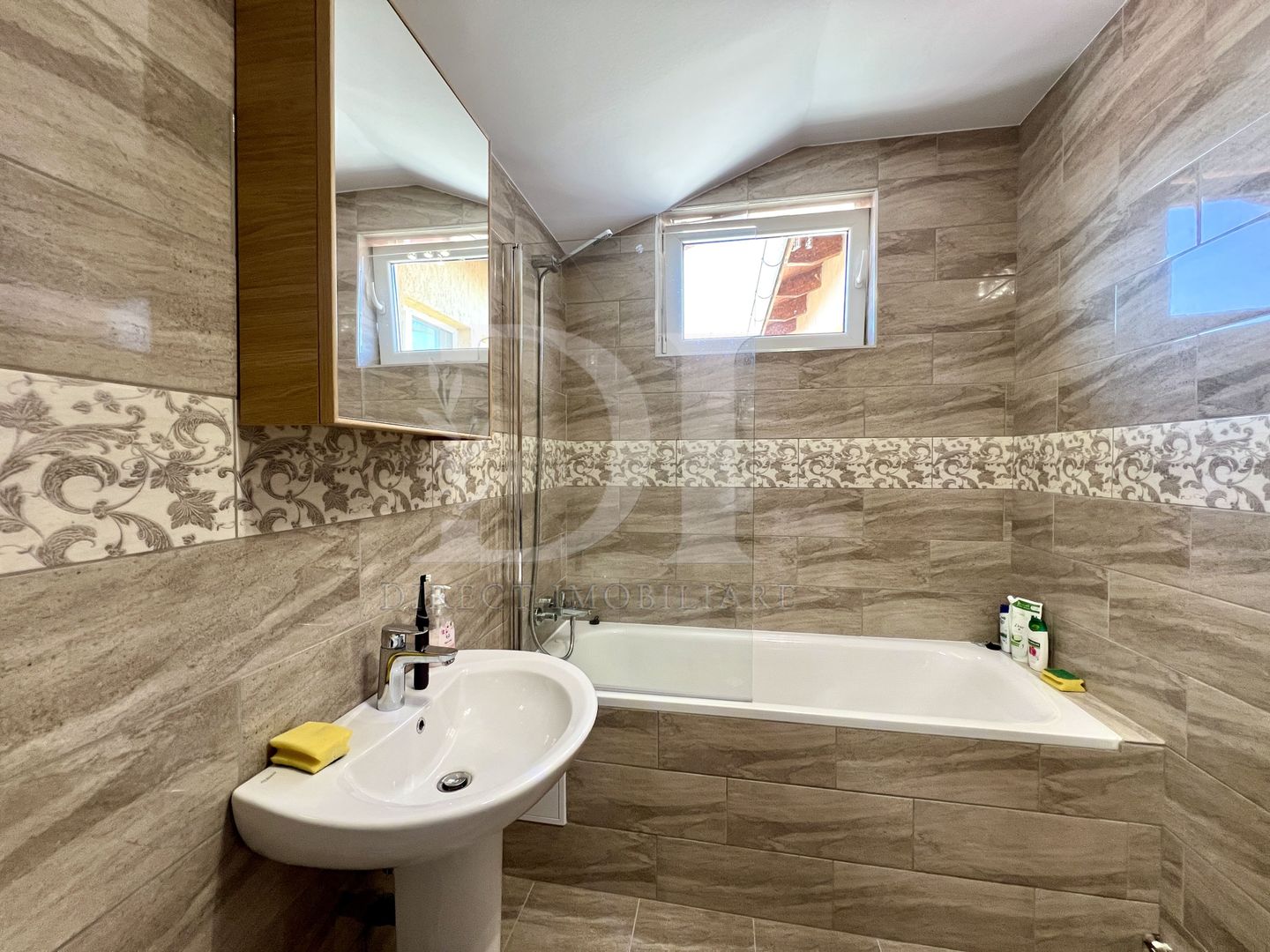 Apartament cu 3 camere / De inchiriat / Zona Somesului - Poză 18