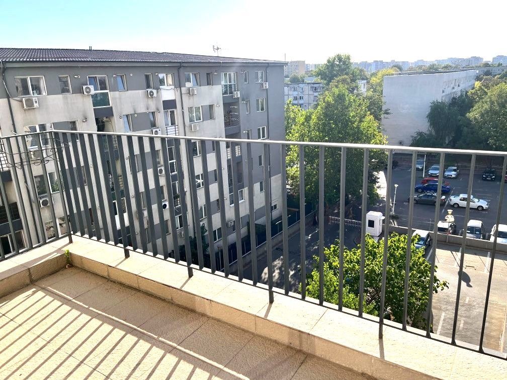 🏡 Închiriez Apartament cu 2 camere, parcare inclusă, Evocasa Optima - Poză 6