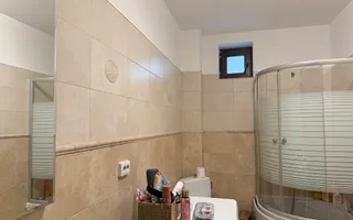 Vila spatioasa cu vedere spre lac Corbeanca - Poză 54
