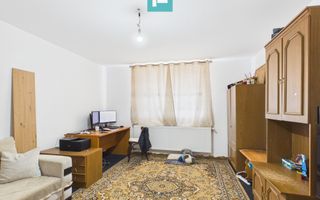 Casă cu teren de 2.134 mp în Sântana | 5 camere - Poză 3