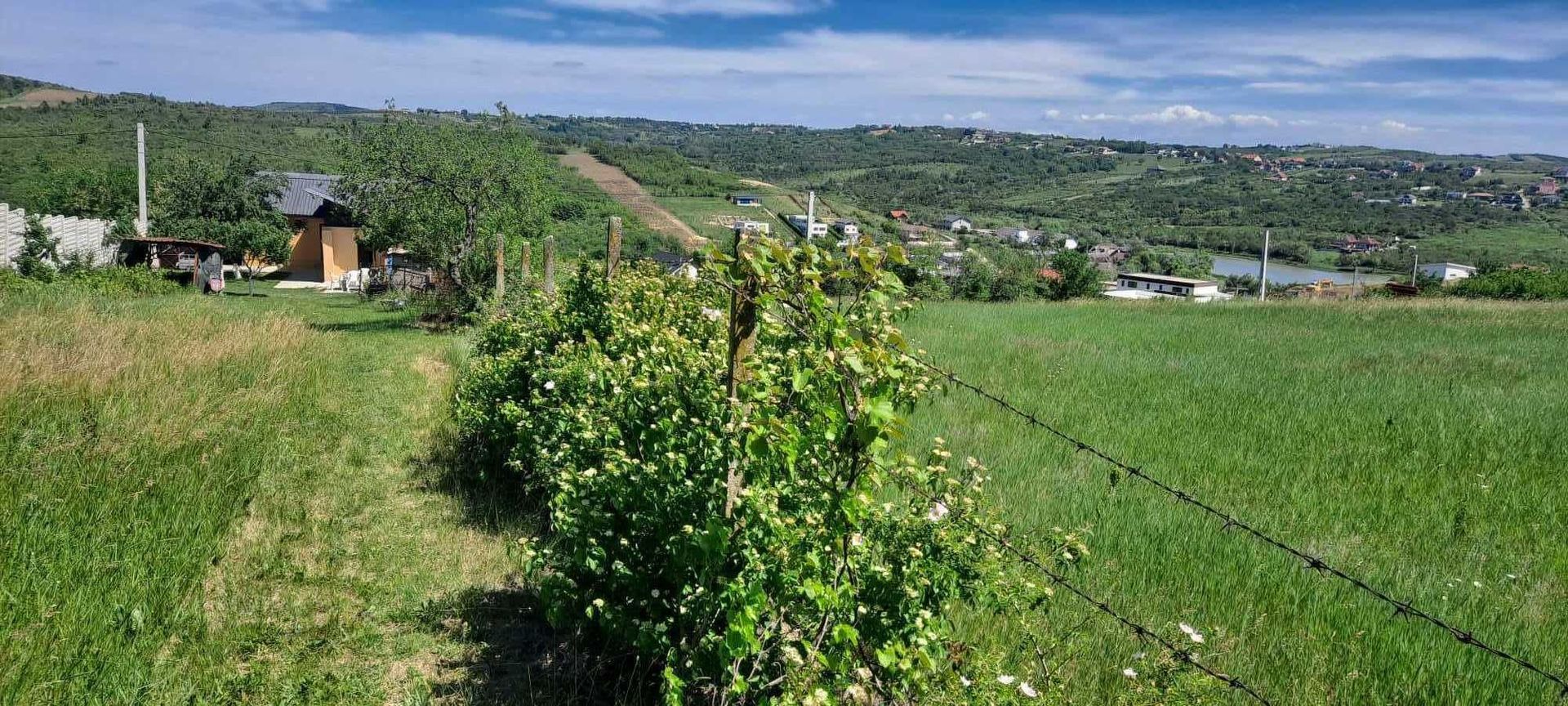 Casa Zona Doja langa Hanul Pescarilor 1500 mp teren - Poză 2