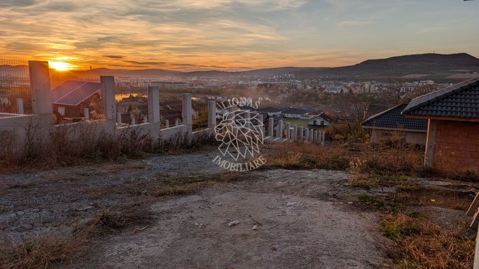 Casa 4 camere 109 mp-teren 453 mp-terasa-Zona Valea Ghinzii - Poză 3