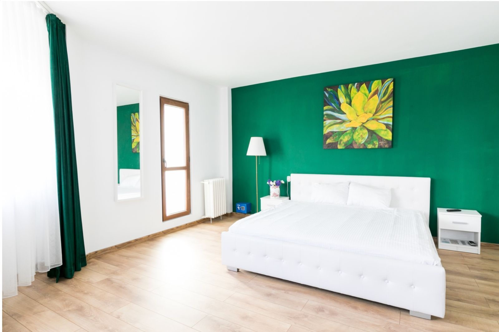 GARSONIERA- MITROPOLIEI, PET-FRIENDLY, LOC DE PARCARE, MOBILAT MODERN - Poză 1