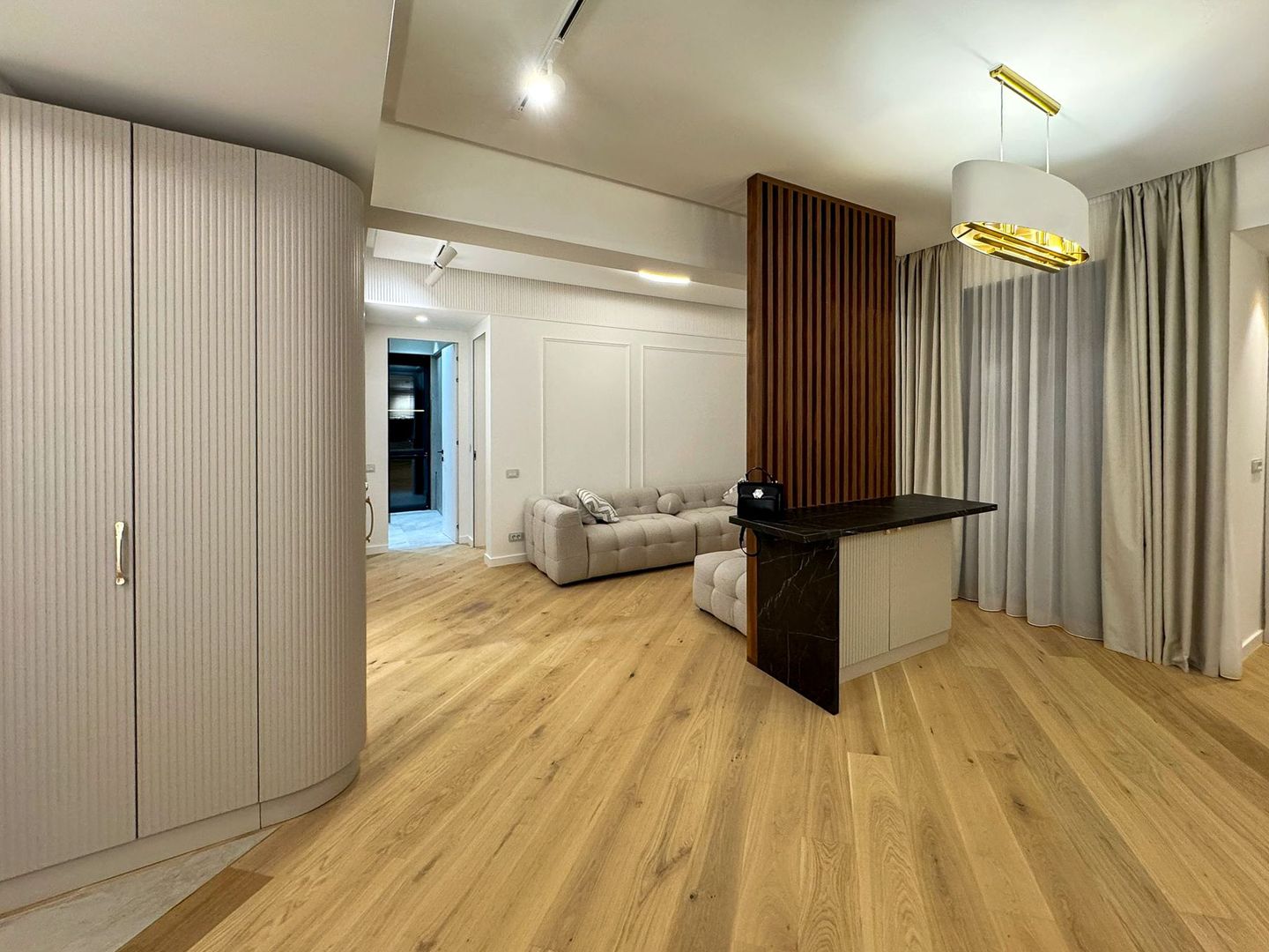 READY TO MOVE  I  Apartament 2 camere,  spatios 66 mp pe IANCU NICOLAE 75 - Poză 4