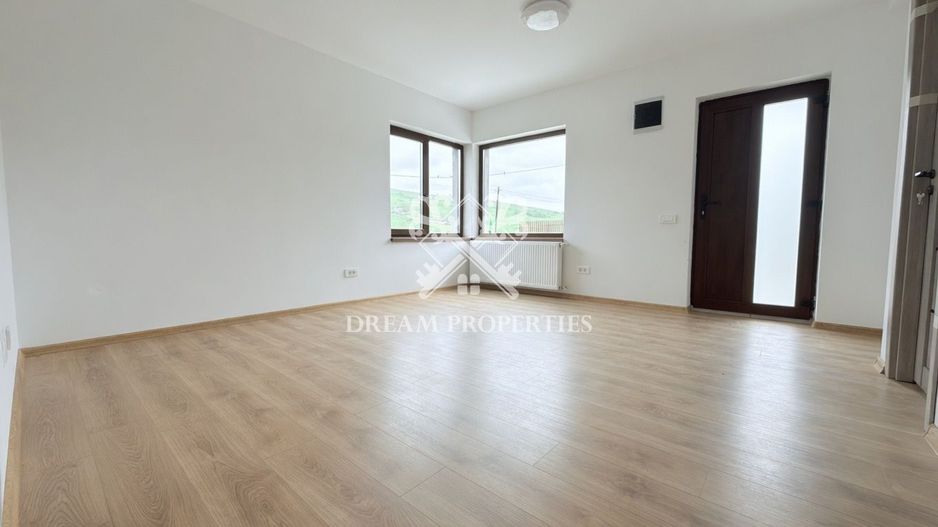 Casa individuala de închiriat, capacitate 10 persoane, Apahida - Poză 3