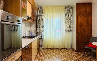 De vanzare apartament cu 4 cam dec. in Galati, piata Centrala, etaj5/7 - Poză 16