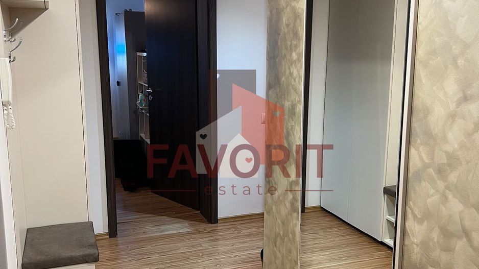 Mobilat si utilat. Terasa de 32 mp. Zona linistita. - Poză 5
