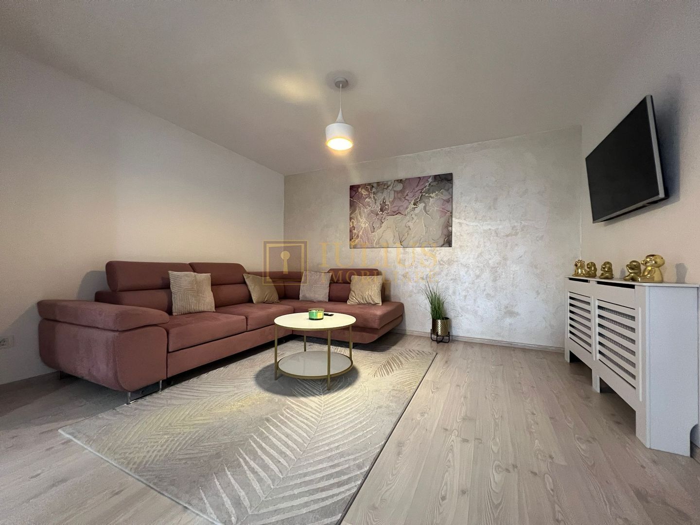 Apartament la casa, conditii moderne, centrala proprie, PET FRIENDLY - Poză 2