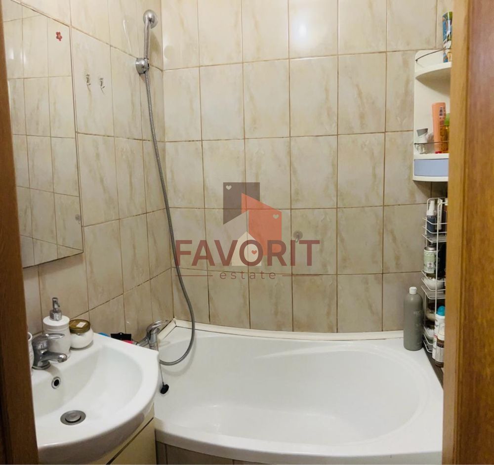 garsoniera | mobilat si utilat | bloc anvelopat | zona excelenta | - Poză 4
