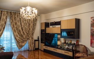 Apartament 3 camere /Zona centrala/De inchiriat - Poză 6