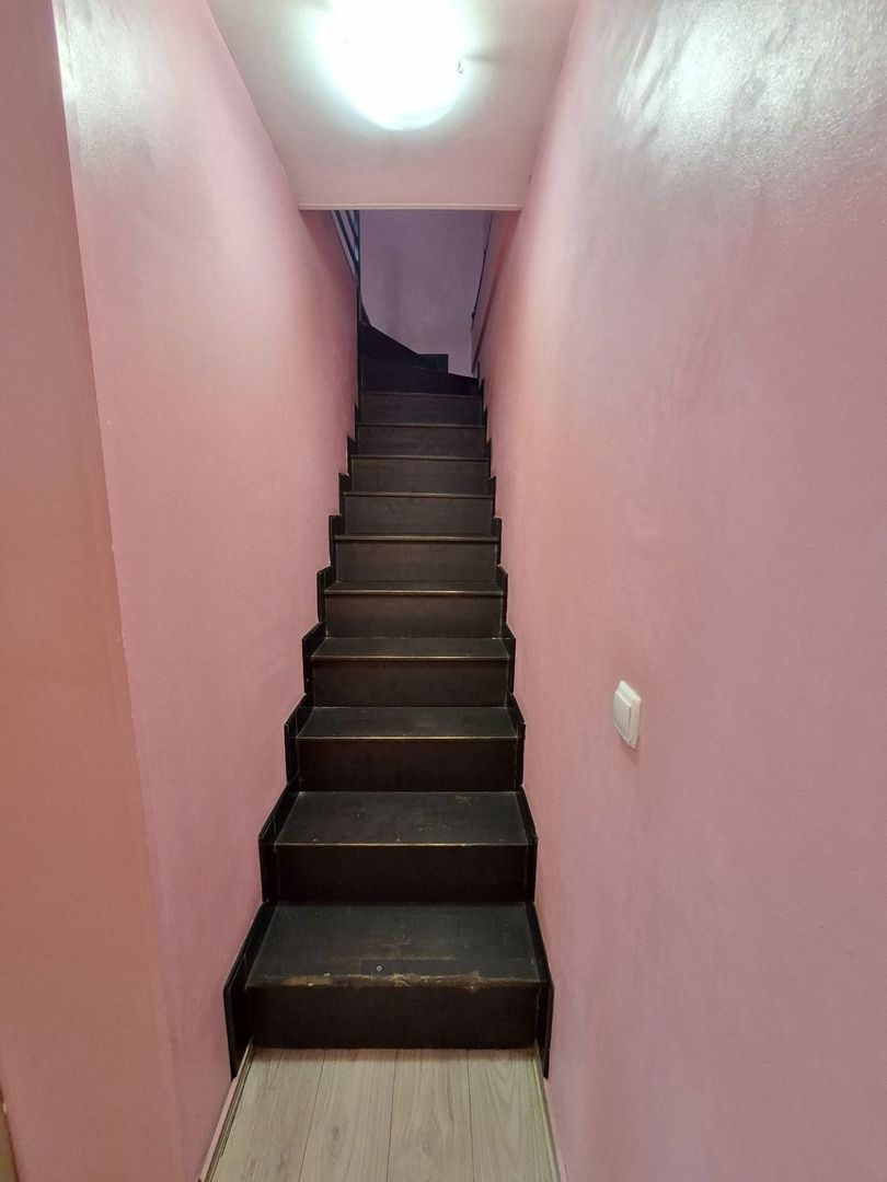 Apartament cu 3 camere pe două etaje-Zona Lipovei - Poză 5