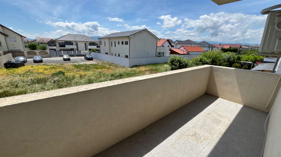 Apartament 3 camere cu BOXA, ETAJ 1 in Selimbar - Poză 12