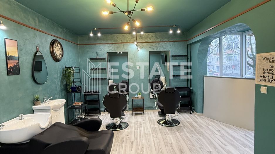 Salon de infrumusetare,  amenajat, Zona Lipovei - Poză 2