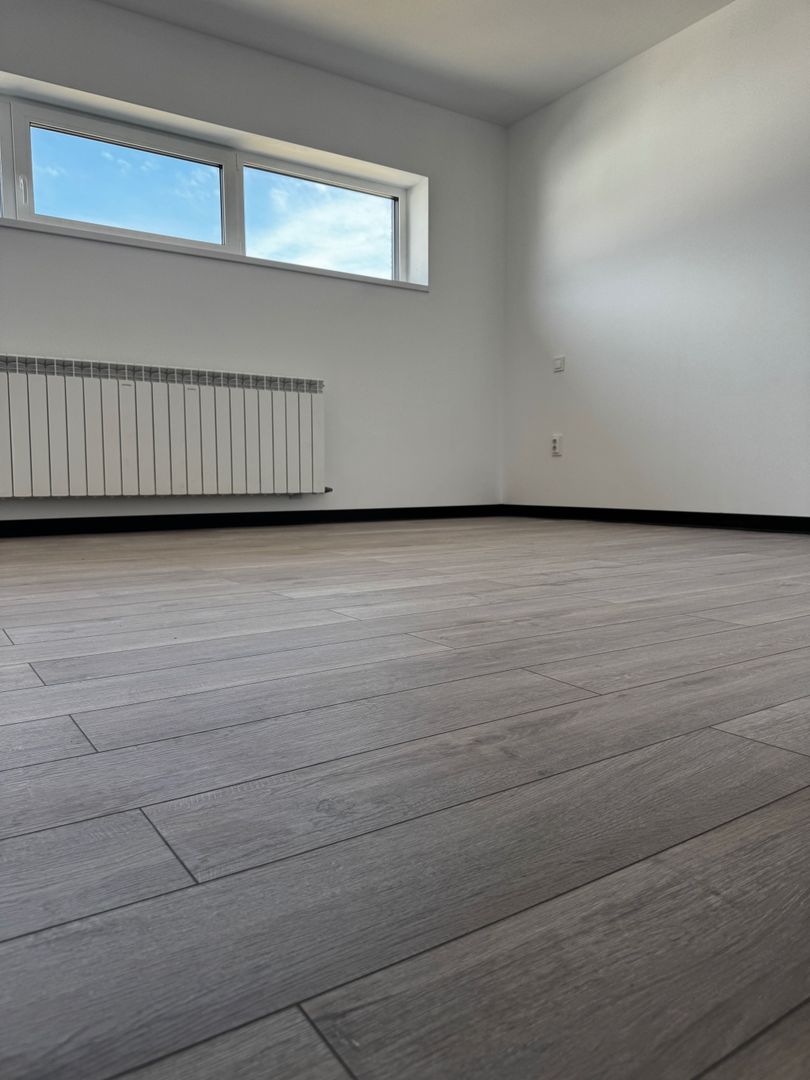 Casa tip duplex  de vanzare in Sebes - Poză 6