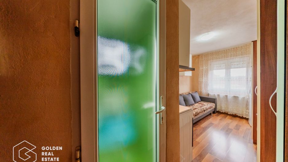 Opotunitate! Garsoniera CF3, et. 3, langa Via Romana, perfecta pentru investitie - Poză 7