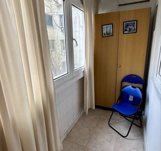 Închiriere Apartament cu 2 camere, decomandat, etaj 1, 10 min metrou Dristor - Poză 5