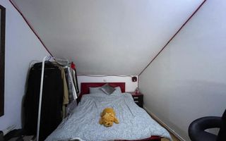 Apartament de vanzare, cu 4 camere,  82.4 mp. -Calea Cisnadiei (Ciresica) - Poză 13