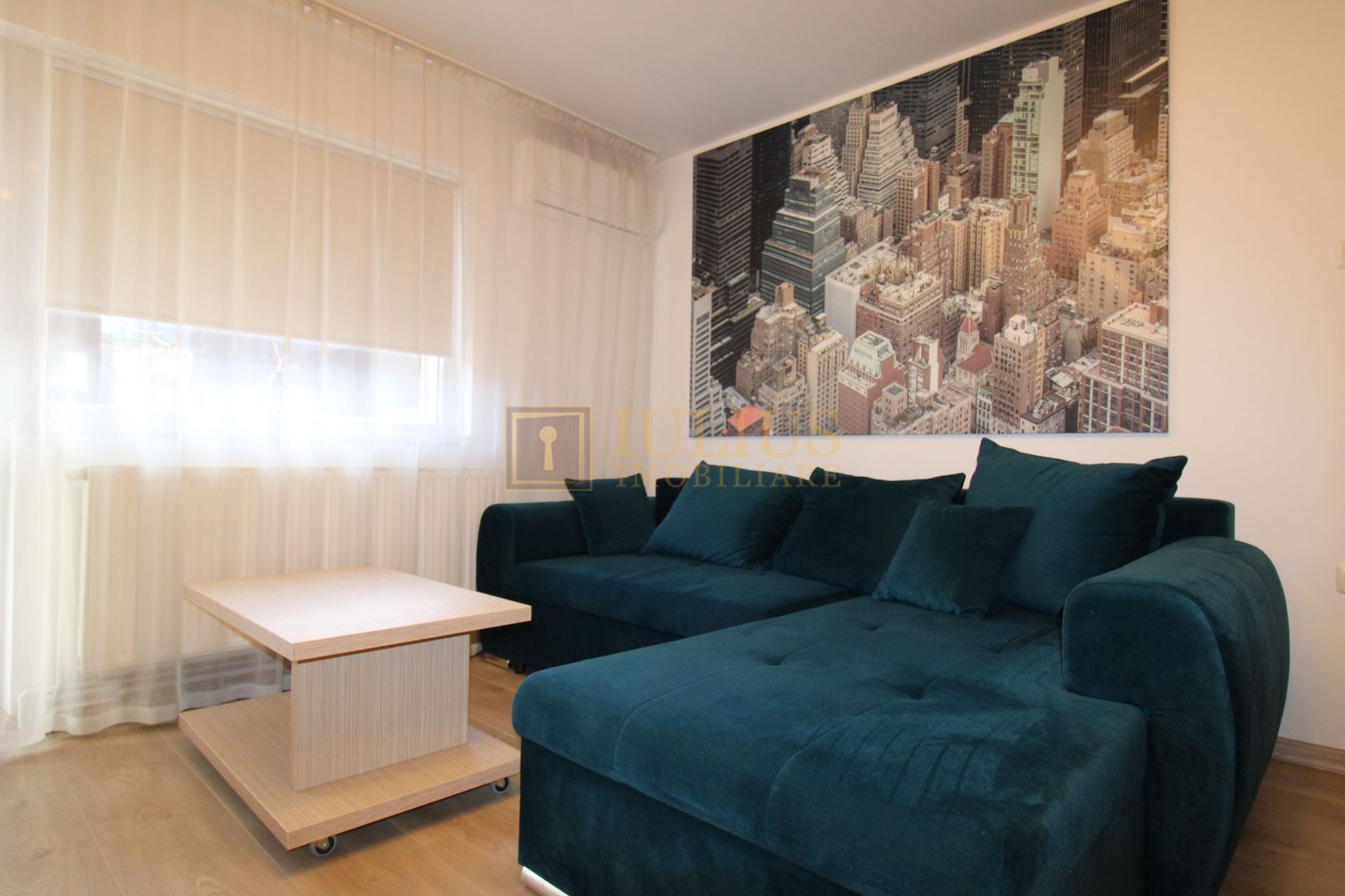 Peste drum de Iulius Mall/Town; centrala proprie, modern amenajat. - Poză 1