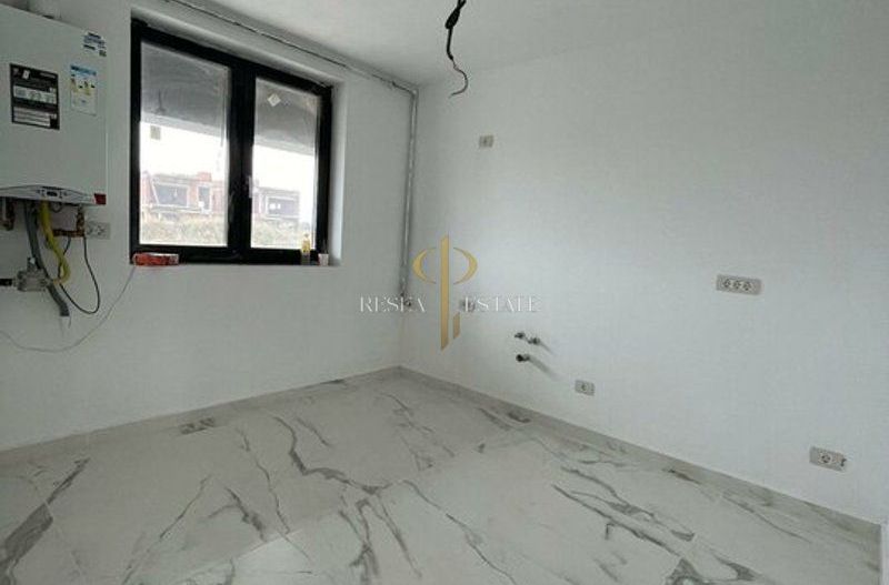 Casă tip înșiruită cu 3 camere de vânzare în Giroc - Poză 7