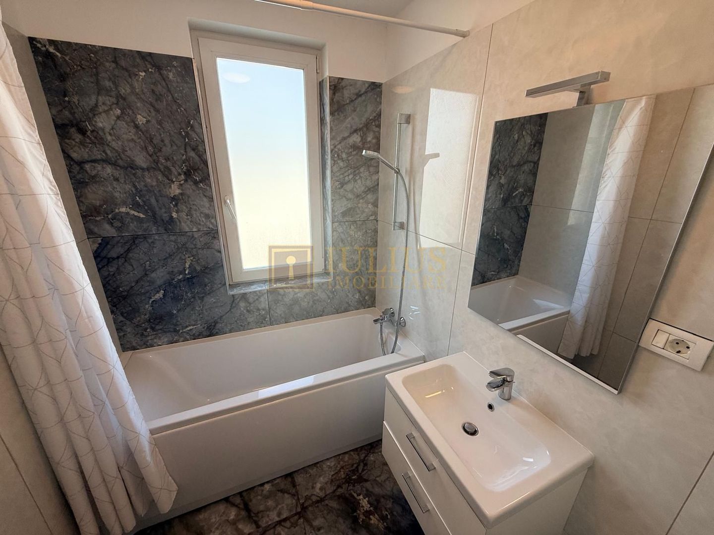 2 camere, Dumbravita, loc de parcare, apartament superb - Poză 19