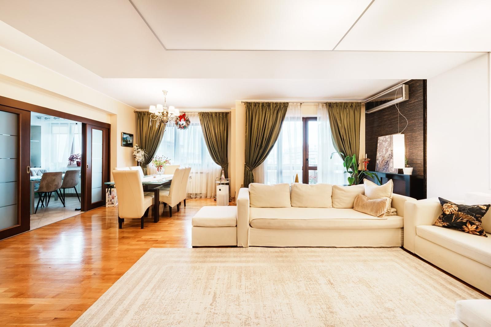 4 camere | Floreasca | bloc boutique 2006 | parcare + boxa - Poză 1