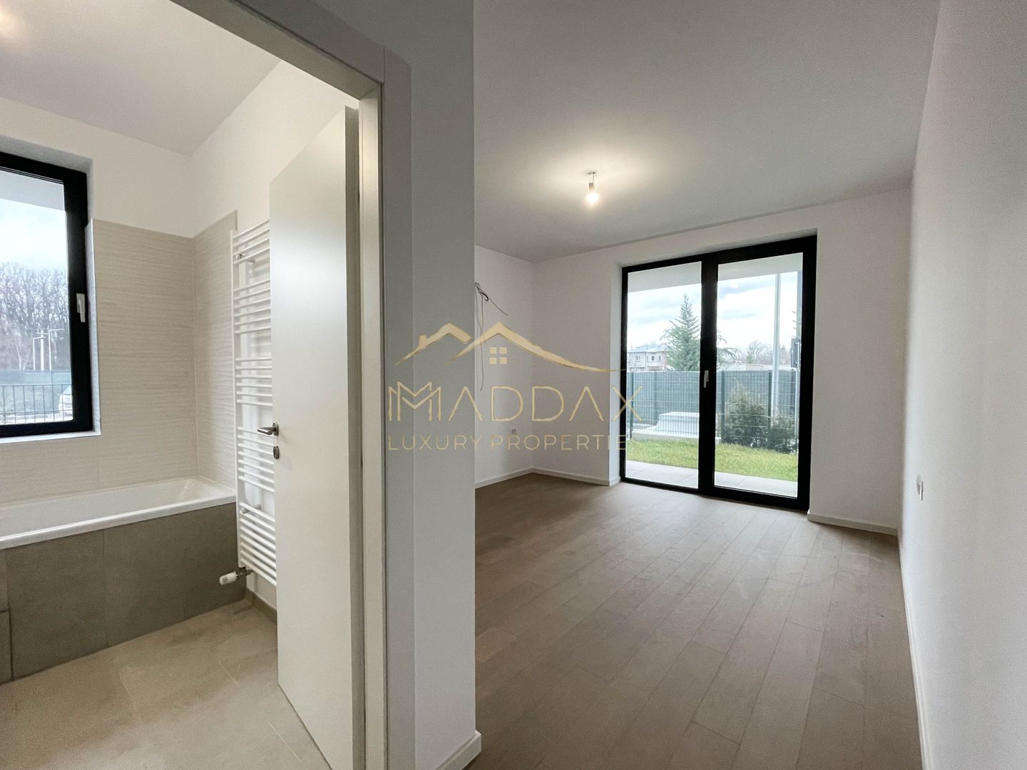 4 rooms apartment***181sqm***// 84sqm garden // Baneasa - Poză 10