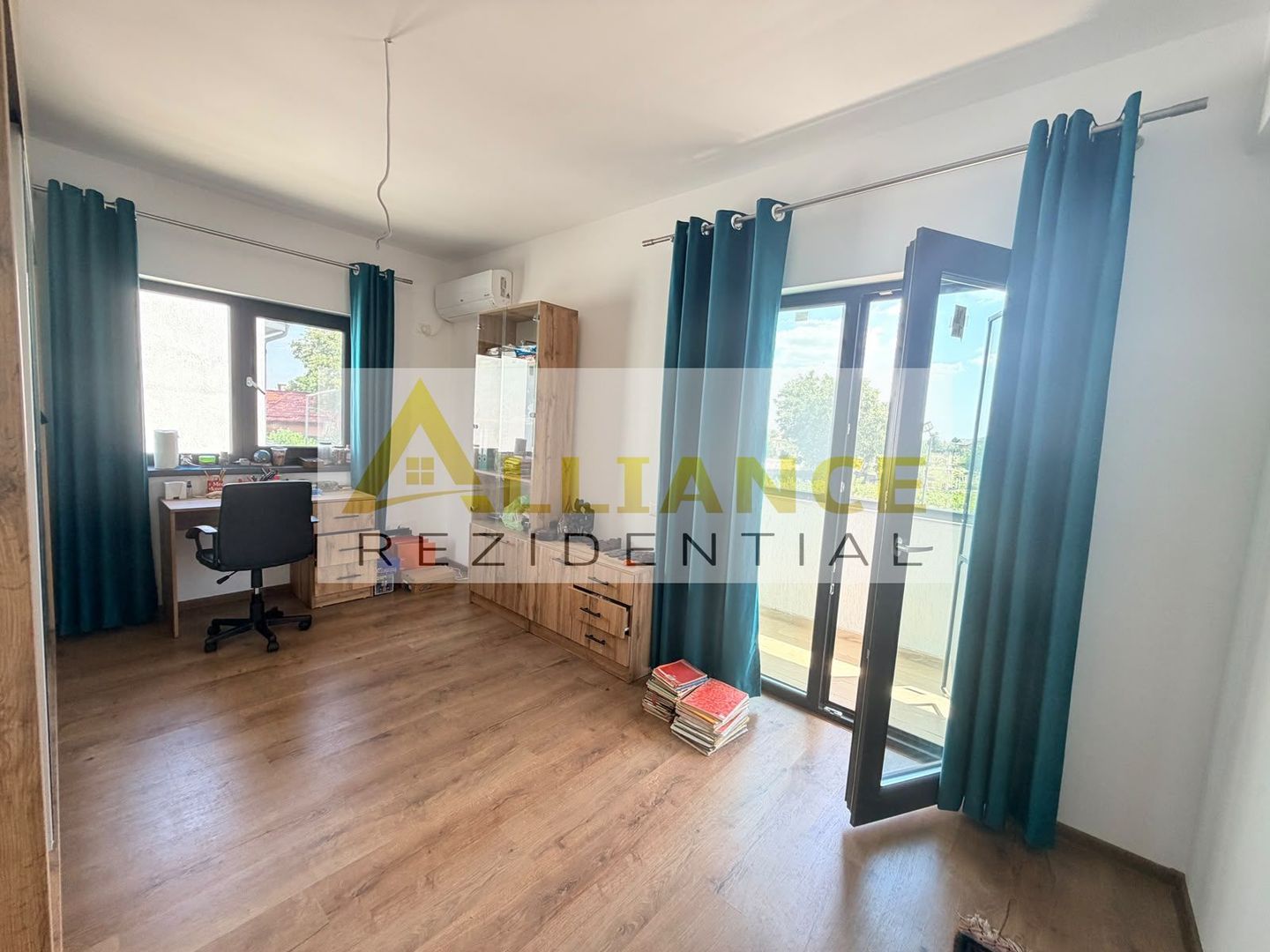 Casa Individuala - 4 camere - 3 bai - 337mp teren - Poză 17