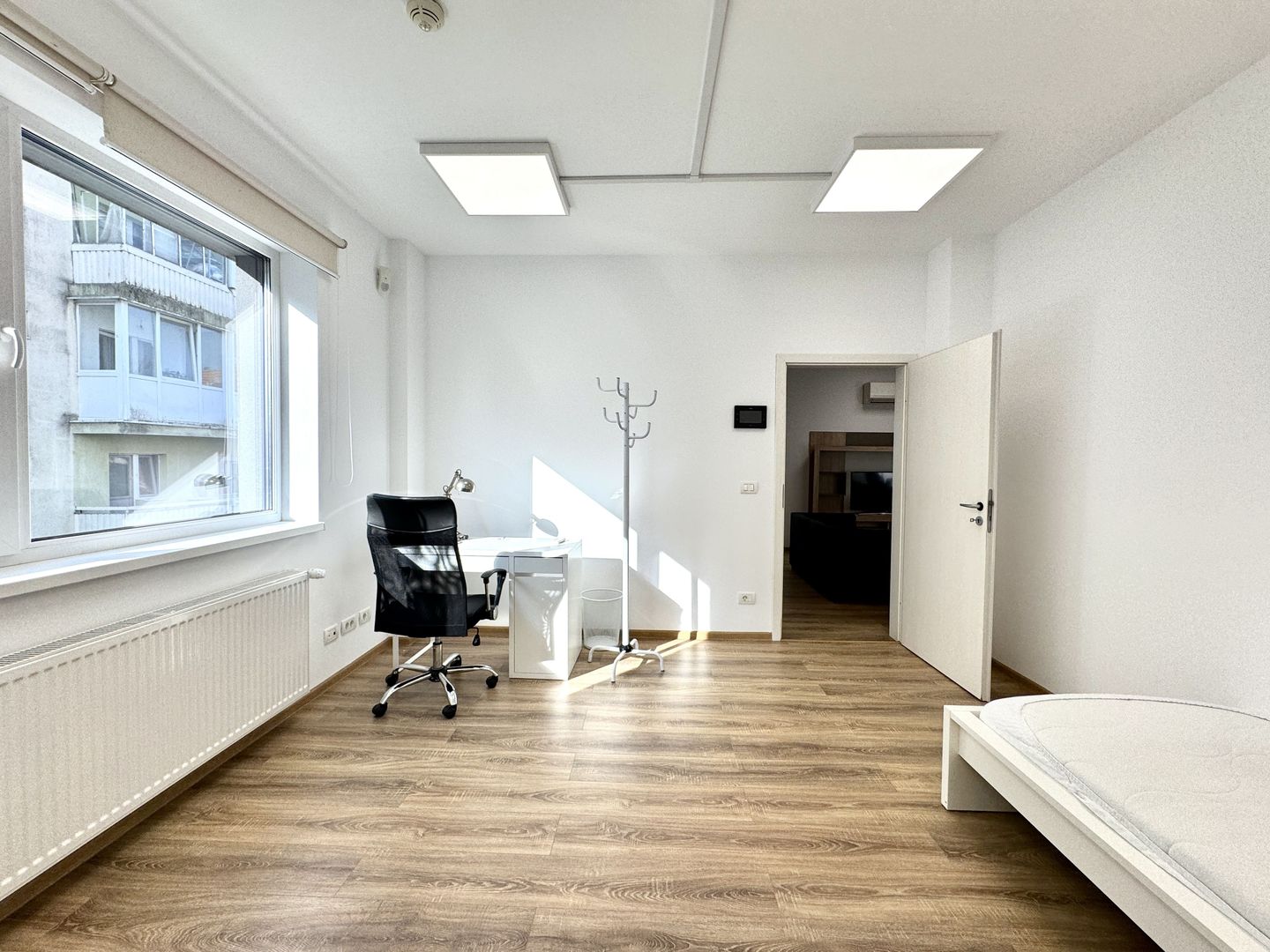 Apartament 4 dormitoare, luminos si spațios, lângă Parcul Copiilor - Poză 9