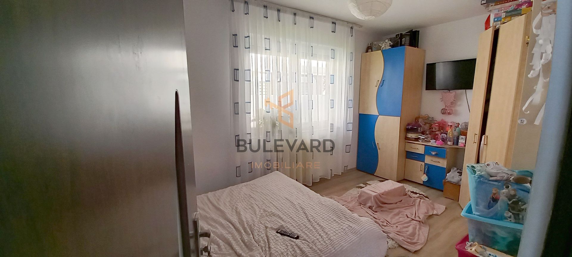Apartament cu 2 camere,  zona strazii Plopilor Floresti! - Poză 4