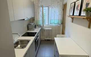Apartament 3 camere Titulescu-Banu Manta | Imobil 1978 | Vedere spate - Poză 2