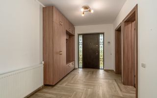 Berceni Vila Individuala cu Teren de 1000 mp si Iaz - Poză 2