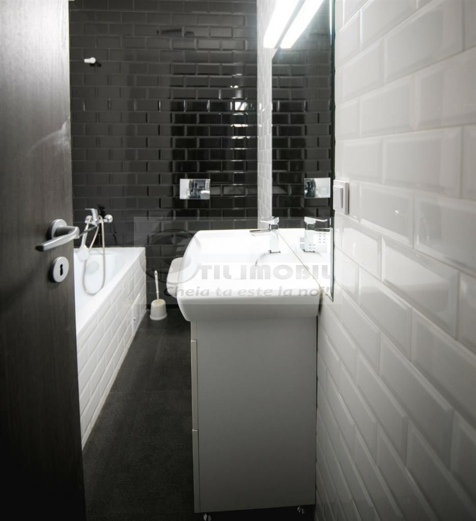 Ap 3 cam, D,74,36 mp, et.2 - Copou – mobilat si utilat 249,900 € - Poză 13