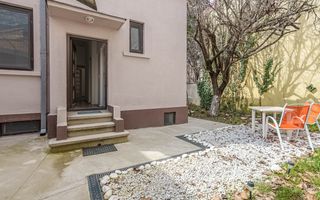 Piata Muncii, casa 87 mp totali, 179 mp curte libera, ideala birouri - Poză 12