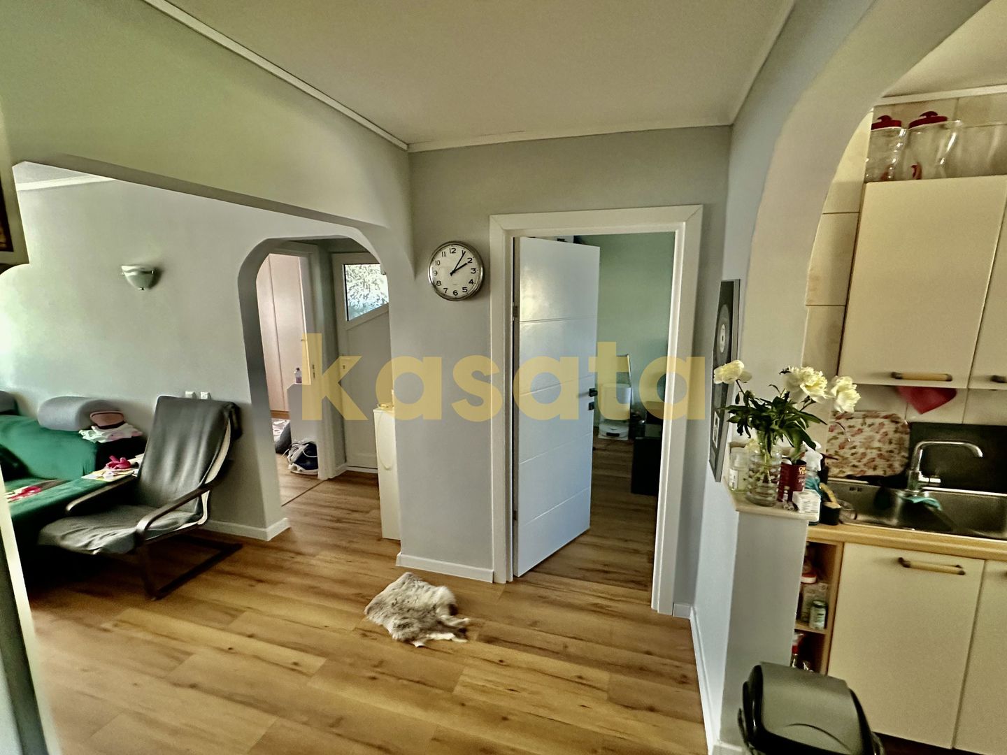 4 camerea Aviatiei - Poză 3